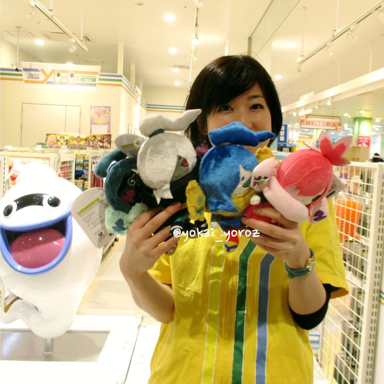 ヨロズマート 公式 海老名店 3 24 土 発売の Dxくったりぬいぐるみだニャン 桜オロチ が入荷しました 貴方の好みはオロチ 影オロチ メカオロチ それとも新登場の桜オロチ 自分好みのオロチを探しに来てね T Co Nx84qrbobb