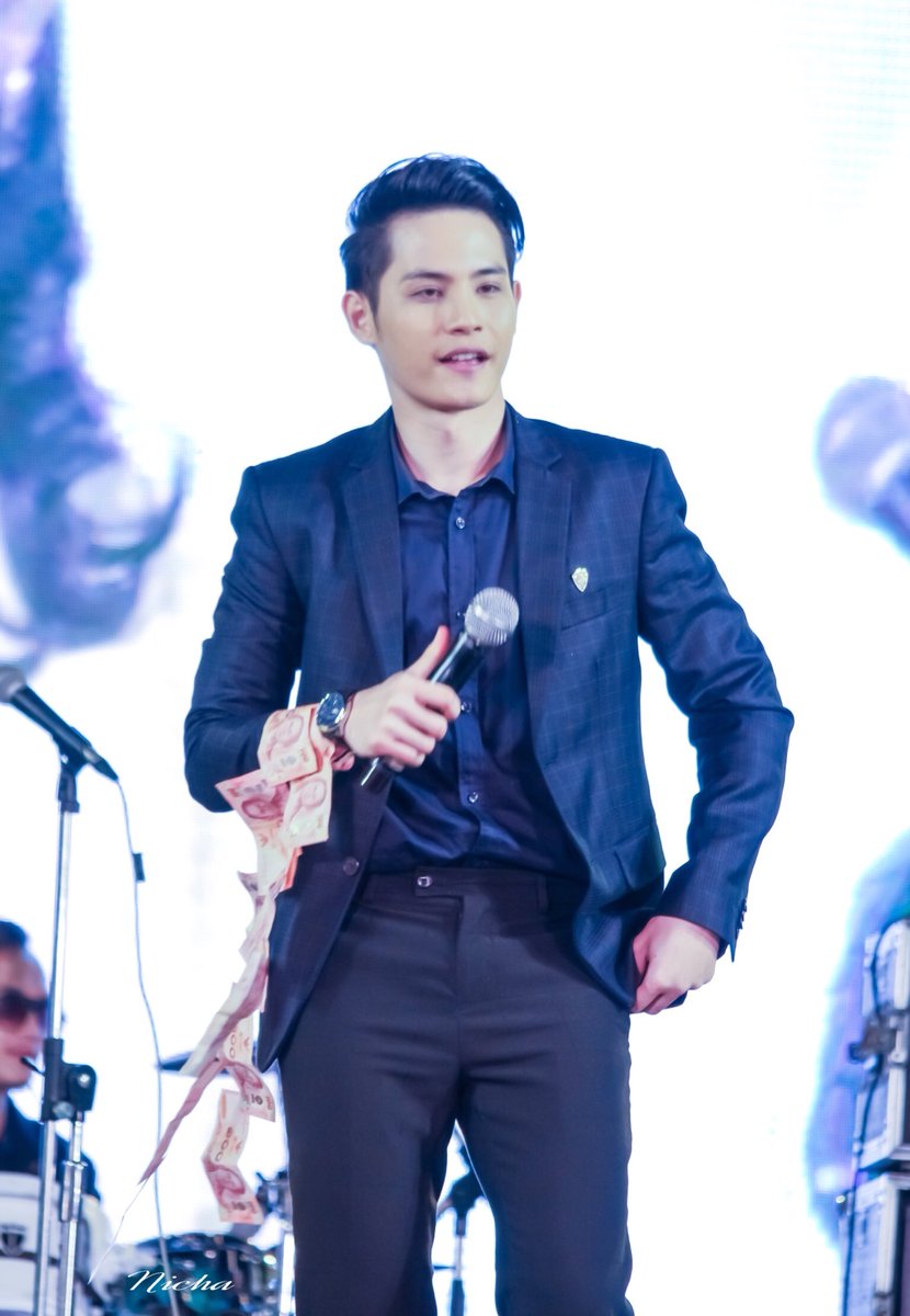 Nicha604's tweet photo. ...
9-3-61
#BlindMusicFestival #ไม่ทิ้งใครไว้ข้างหลังรวมพลังสู่อาเซียน
#โฟกัสaf12 #ทีมโฟกัส #af12 #SUPPORTFocus #focus_af12 https://t.co/wMeT6s5w5U