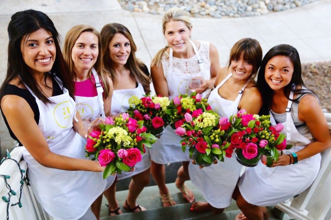 laurieatAT's tweet photo. Looking for fresh idea for bridal shower or bachelorette party?  Why not have a fun experience for everyone with an Alice's Table event.  Flower arrangement or flower crown party.  Send me DM for more information! #bridalshower #BacheloretteParty #bride #bridetobe https://t.co/oVx1L9Y0hw