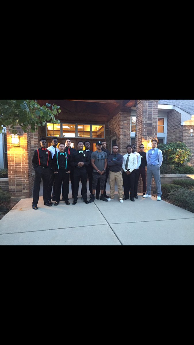 MaliqueRoss's tweet photo. I love you, you will forever be in my heart❤️😞 #NLMB4L https://t.co/2A5h7Anw8T