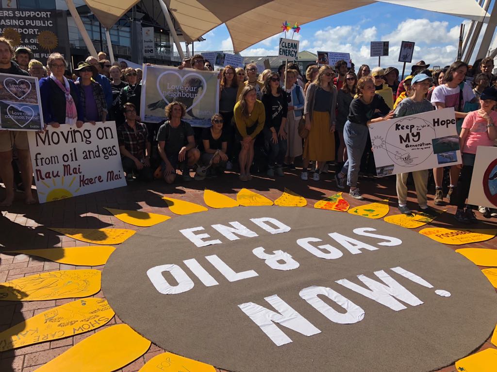 350nz's tweet image. With the Rally for #ClimateJustice tomorrow, don't forget to call on your mayor to help #EndOil by standing against the oil conference, and refusing the industry access to council venues! #fossilfree 

bit.ly/2GrV8ko
