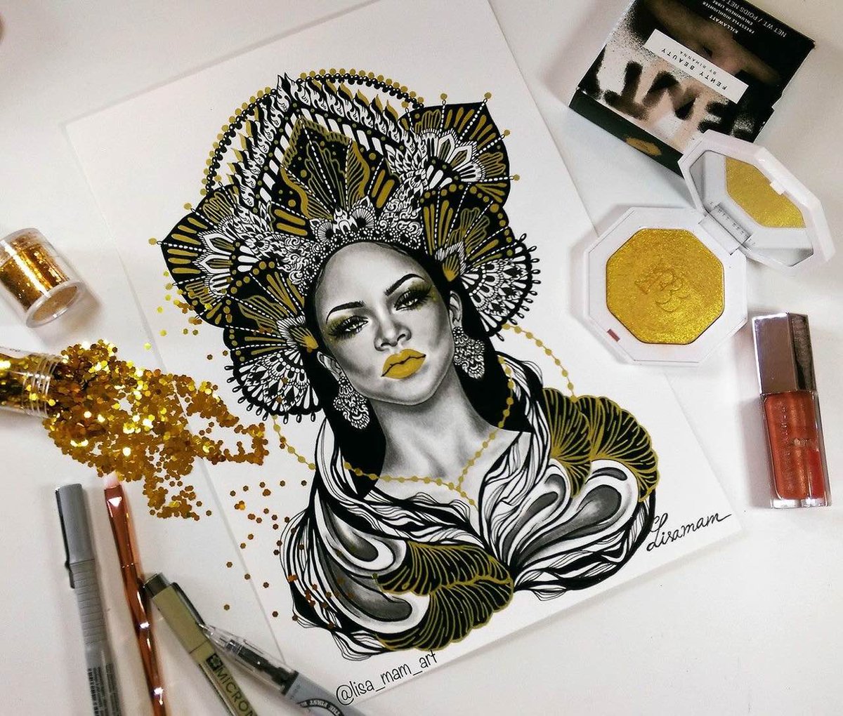 LisaMam27Art's tweet photo. Showing my love for @rihanna using @fentybeauty #trophywife #killawat hightlighter as her lips color โค https://t.co/gSKvkeMFRt