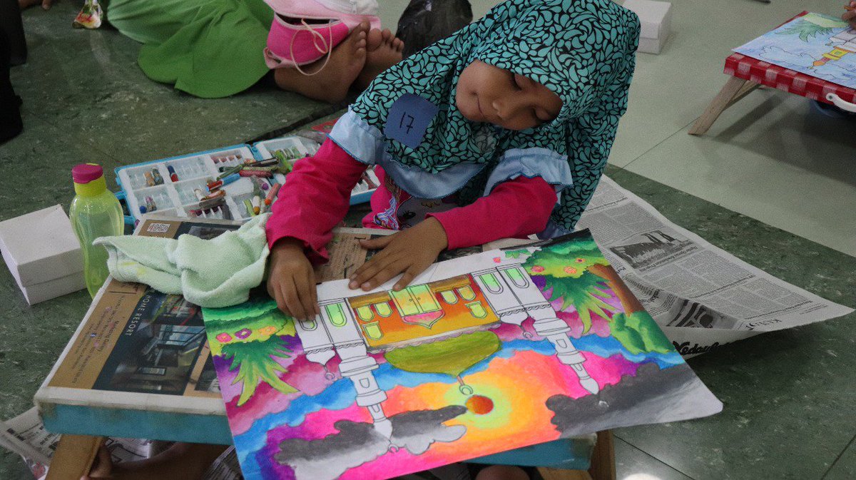 ukijaaumy's tweet photo. Suasana Lomba TPA se-DIY yang dilaksanakan pada tanggal 25 Maret 2018  (3)
#JAAFAIR2018
#UMY https://t.co/uuAVxr4TnA