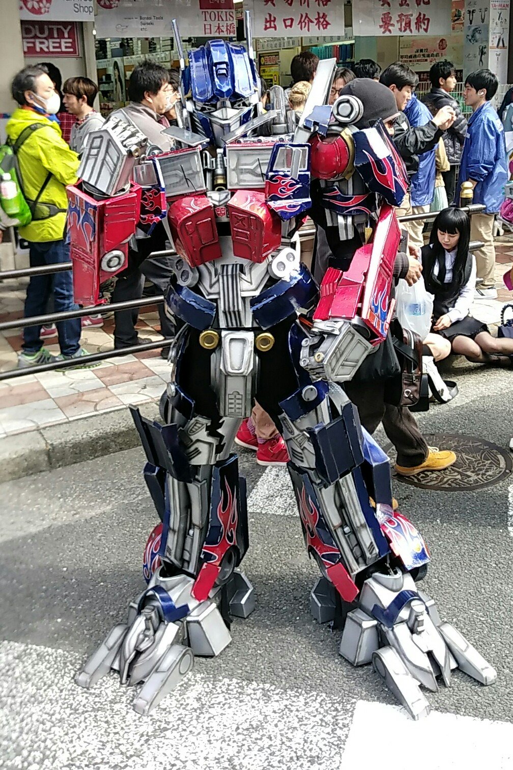 ヒム 全身着ぐるみ系は自分の見た中ではこのお二方が淒かった ダイの大冒険のクロコダインと トランスフォーマーのオプティマスプライム ストフェス ストフェス18 T Co K8c4ie2t Twitter