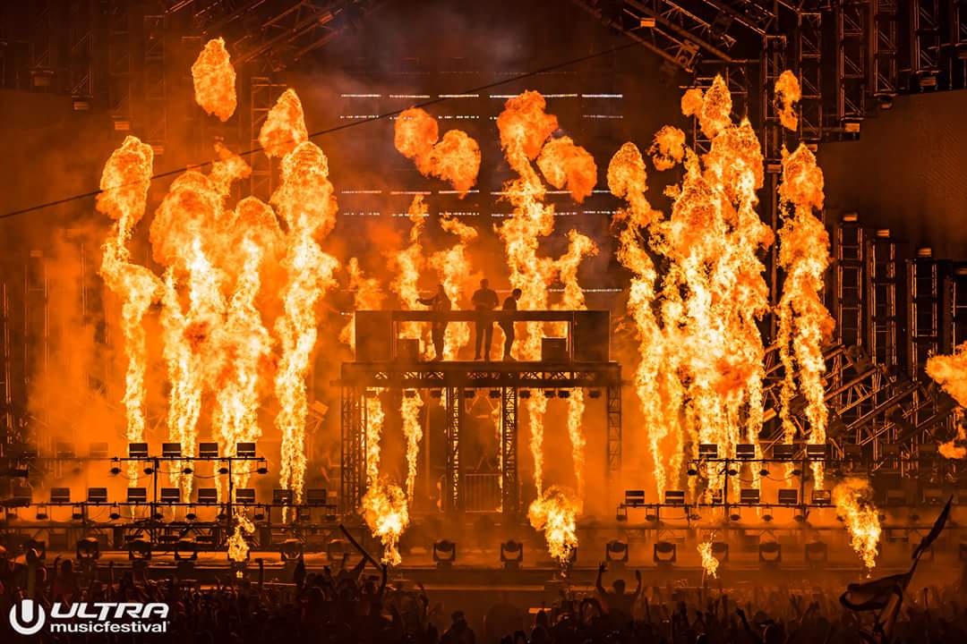 #ultra20 #SwedishHouseMafia 🔥🔥⚫⚪⚫