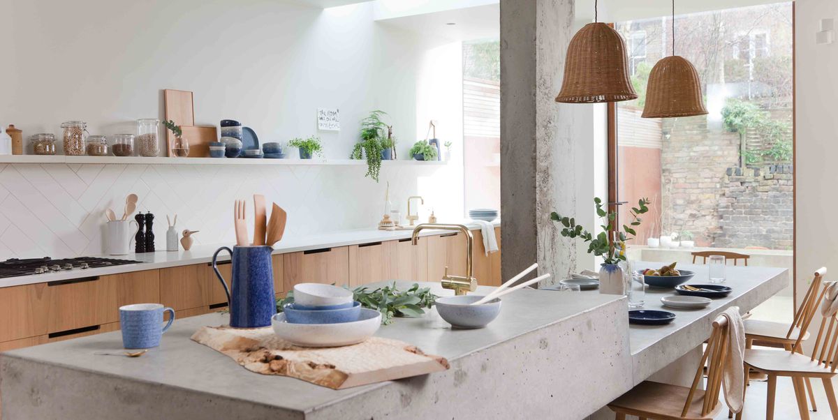 Blog: How to create a mindful kitchen and dining space

Iconic British potters Denby have teamed up with designers, Jordan Cluroe and Russell Whitehead of 2LG Studio, to reveal the makings of a mindful kitchen.

Read more housebeautiful.com/uk/decorate/ki…