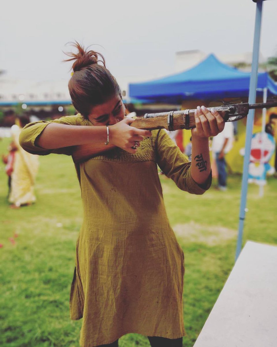 .<a href="/JoglekarJuilee/">Juilee Joglekar</a> goes all guns blazing as she shows us that there is a rebel side inside each and every one of us 😎🔫