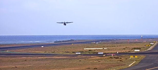 airlivenet's tweet image. LIVE We have brand new livestream from Lanzarote Airport cam.airlive.net/ace/