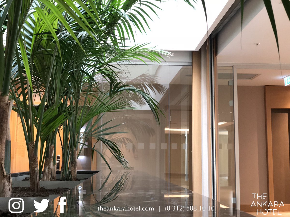 Modern mimarisinin yanı sıra doğal nüansları da yakalayabileceğiniz The Ankara Hotel, davet, organizasyon ve konaklamalarınızı keyfe dönüştürüyor.