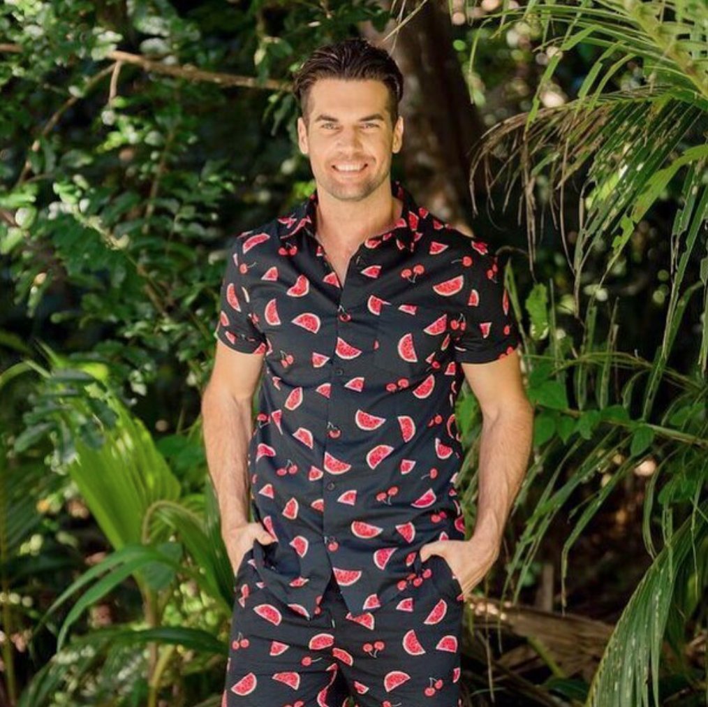 Blake's just rocked up in a watermelon suit and we’re just mad that Osher didn’t turn him around on the spot 🙉 Who thinks <a href="/blakecoleman/">Clint Coleman</a> should become H2melon's new mascot? 😉🍉