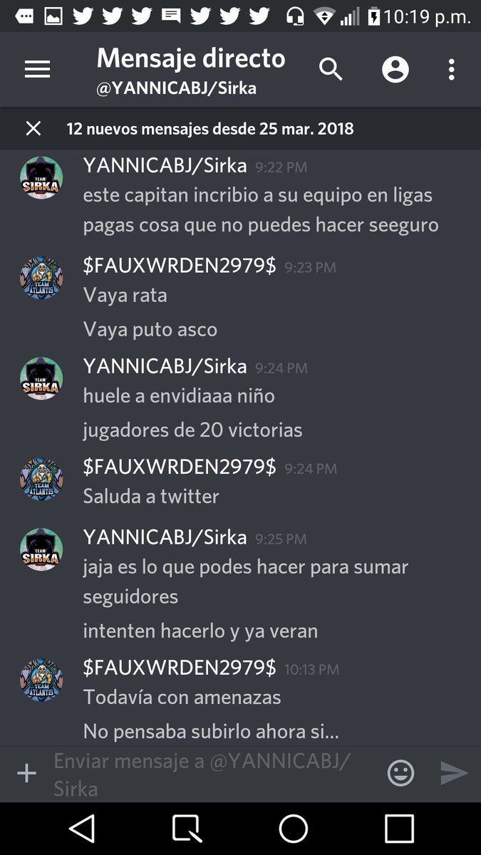 atlantis_cr's tweet photo. Pues acá podemos ver el comportamiento tan inmaduro de el capitan de @TeamSirkaTM , esperando así que la @CoctelLeague tome cartas en el asunto y evite este tipo de situaciones ya que como podemos ver al final hasta nos amenaza.
Ayuden a difundir. https://t.co/Kj0Z0Xywkh