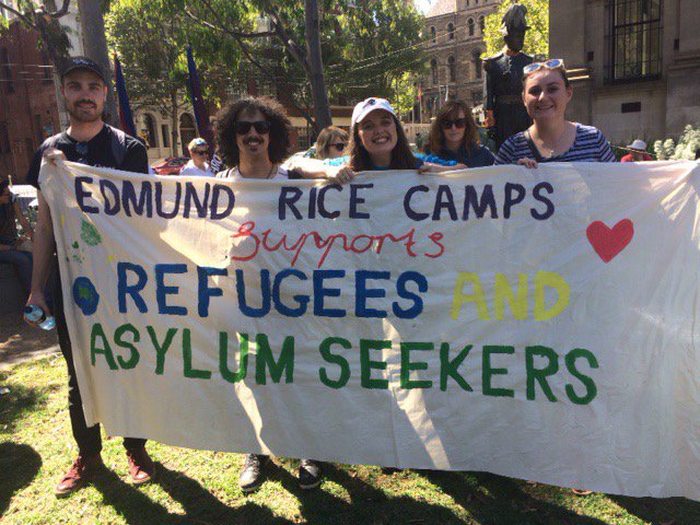 ERCVic volunteers, staff and Board members supporting refugees and asylum seekers #PalmSunday2018