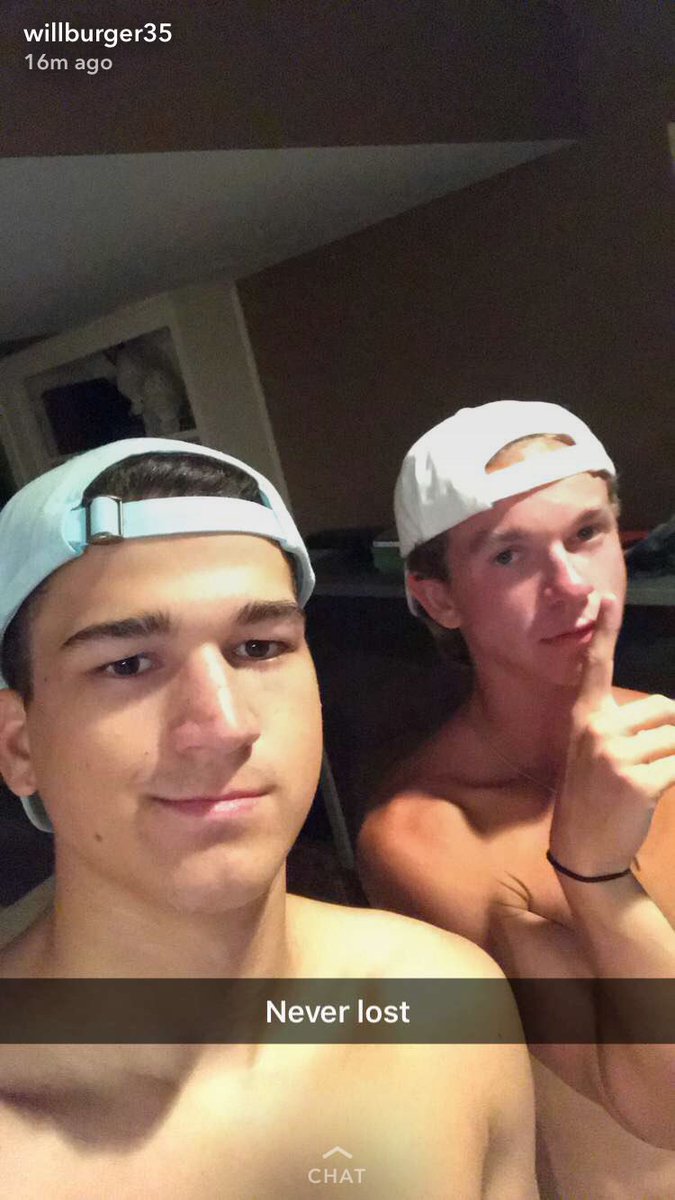 isaac_evans23's tweet photo. Happy birthday brother @willburger35 let’s get a duo in real quick #BoldxFunkier #5to2 #BT #NeverLost https://t.co/zMDmPc2TU9