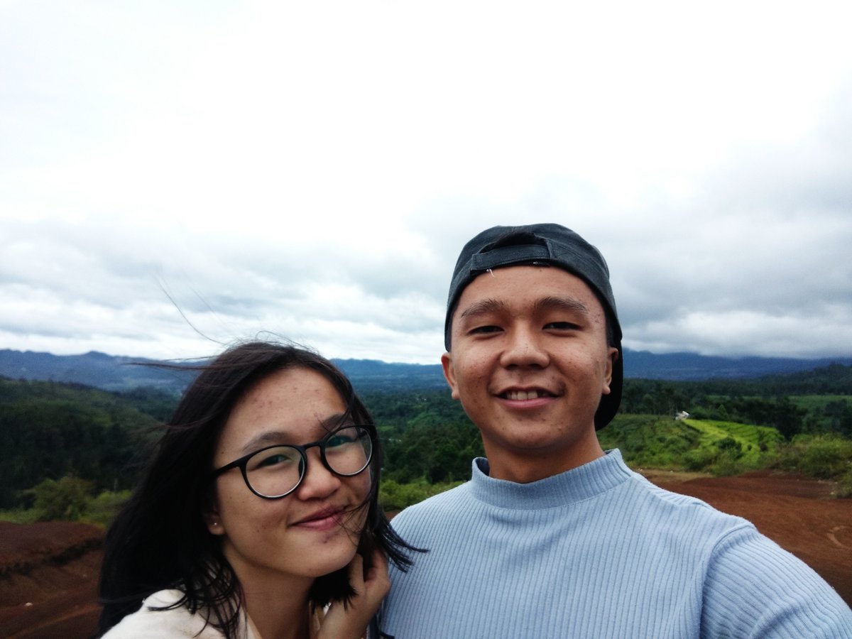 evaHernita07's tweet photo. Emmm...sorry numpang selfie😜
#postinganPertama
#myNewTwitter
#akunTerakhir
😅😅 https://t.co/CmeSNJnJG6