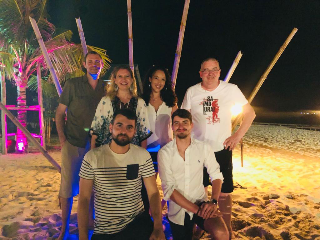 DONC au pays du sourire # challenge T4 # Magnifique ! <a href="/CyrilleHenniaux/">Cyrille Henniaux</a> <a href="/CColomes/">Carole Colomes</a> <a href="/AnnelaureRN/">Anne-Laure Neuhans</a> <a href="/RamelStephanie/">stephanie Ramel</a> @Vincent_Mayor1 <a href="/DouchinBaptiste/">Baptiste Douchin</a>