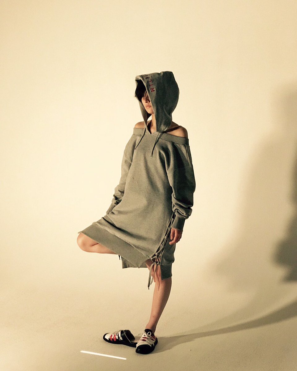 シシド カフカshishidokavka Sur Twitter フラミンゴスタイル休憩には 無理があったようです Spur