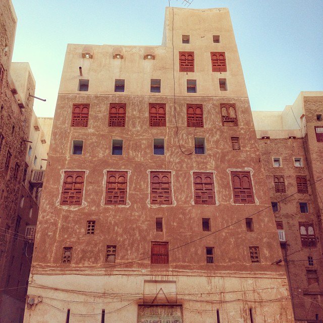 Apart from war, floods, and recently tourism (Shibam is now on the UNESCO list), a major threat to the mud built city are leaky indoor plumbing, badly maintained roofs and of course, western toilets.