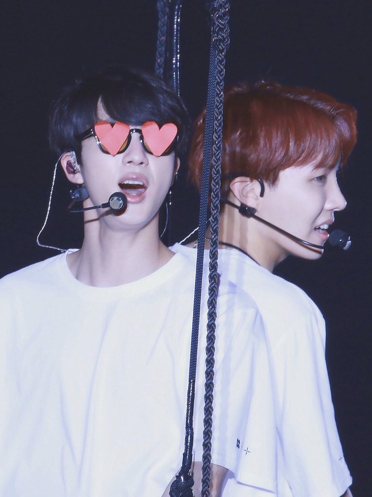 nene_army9999's tweet image. 埼玉armyRT！

埼玉armyRTお願いします‼︎
どれだけいるか知りたくて…笑

埼玉armyさん繋がりましょ‼︎♡
もちろん埼玉じゃないarmyさんも繋がりたいです‼︎

#いいねしたARMY全員フォローする 
#ARMYと繋がりたい   #armyさんと猛烈に絡みたいのでいいねしてくれた方フォローします