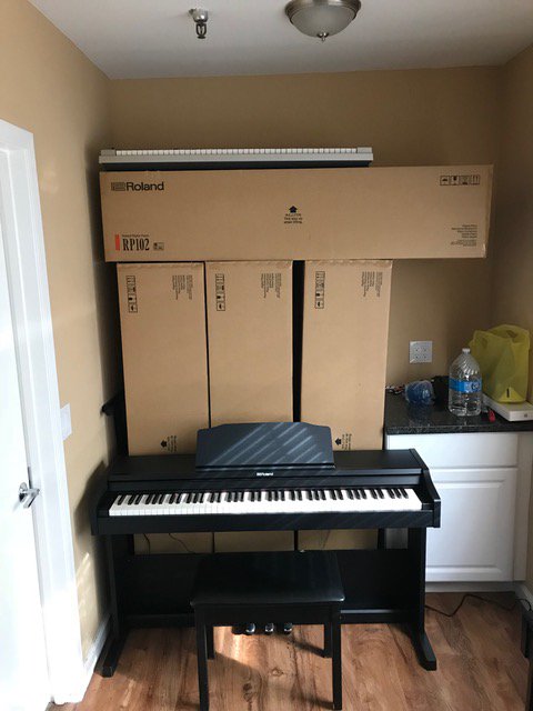 StevenCravis's tweet photo. Four Roland RP102 digital pianos brand new, for sale at a special discount. Buy 1 or all 4. Contact MARK, phone 1-831-324-7777 #pianostore #digitalpiano #rolandrp102 #roland #rp102 #piano #needapiano https://t.co/R8wo5tig1B