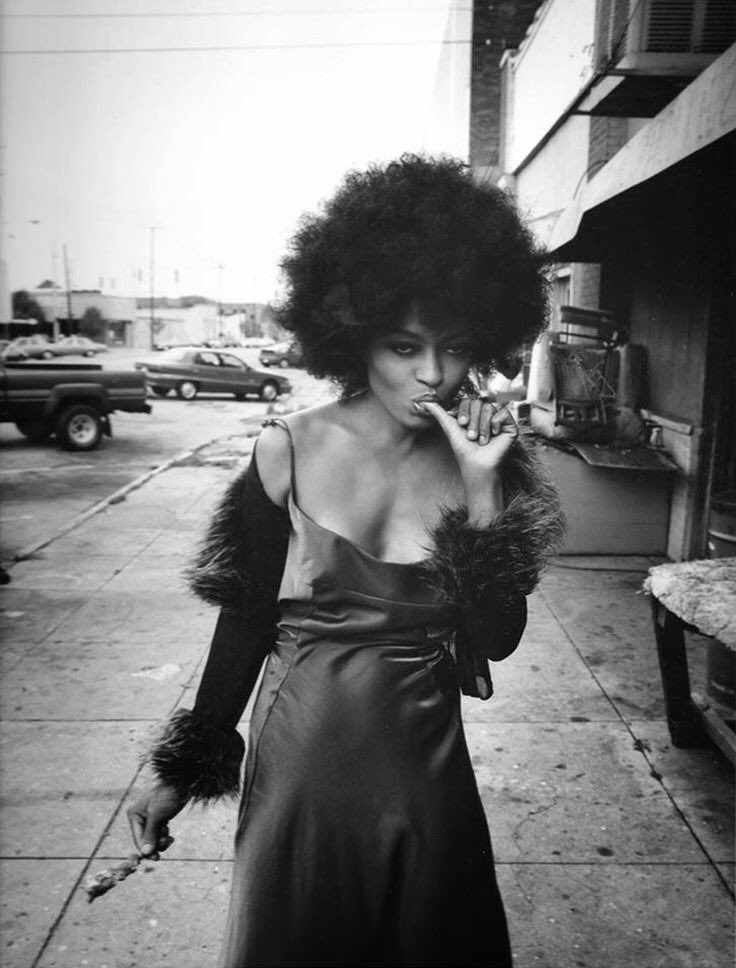 Happy Birthday Diana Ross, born on this day in 1944. 
Supreme ! 
