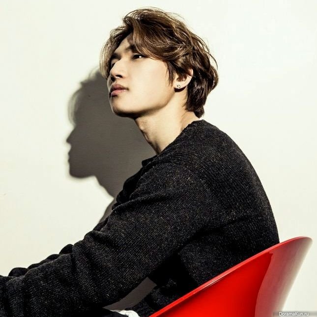 Shady_BIGBANG's tweet photo. Daesung has now an official Anniversary day in Japan, it is official that Daesung's birthday (26 April) is an anniversary called 'Dな-Day' (pronounced as D-NA) it is now listed in the Japan Anniversary Association 😳💎 https://t.co/0OR8QitNK8