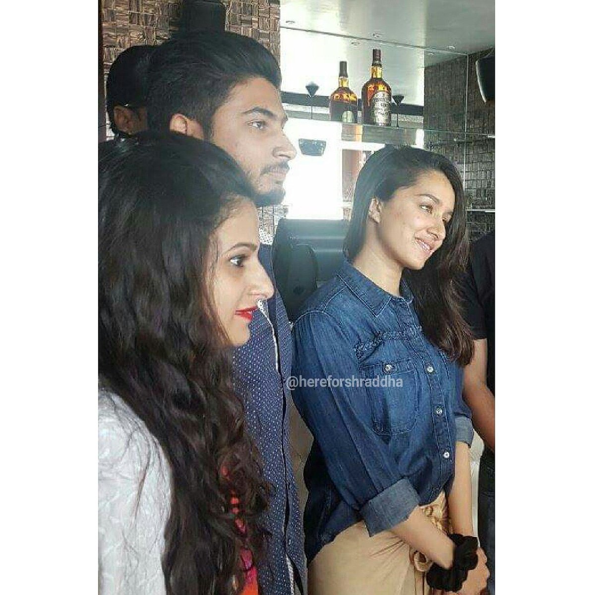 here4shraddha's tweet photo. During the Interview #wonderfullexperience
With Shraddha kapoor Shahid kapoor and producer Rati shankar tripathi. #battigulmeeterchalu
#ShraddhaKapoor #ShahidKapoor
P.C - unknown https://t.co/p4IJZS0XJh