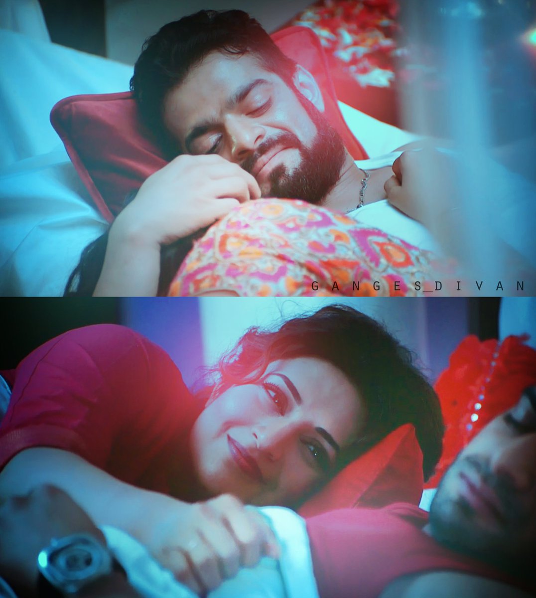 Parallel scenes 😍
I prefer drunken biwi because she's...so into him and doesn't care about anything, moreover adorable 😍 
That smile though 😭😍 Whom do you prefer 😉😍

<a href="/Divyanka_T/">Divyanka T Dahiya</a> <a href="/TheKaranPatel/">Karan Patel</a> 

#YHM #Throwback #IshRa