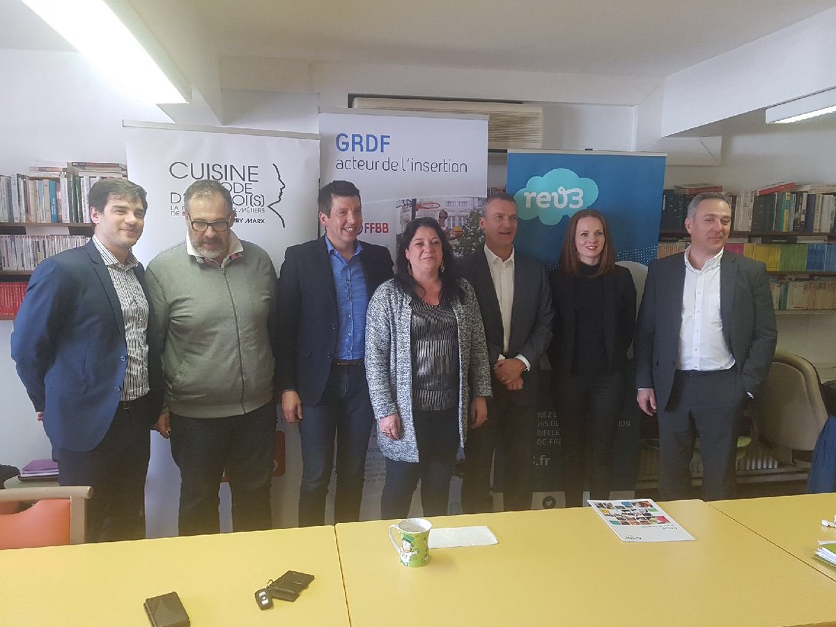 Un nouveau projet <a href="/rev3/">rev3</a> à #fourmies qui va accueillir une formation <a href="/CuisineMEmplois/">CuisineModeDemplois</a> à partir de septembre 2018 <a href="/hautsdefrance/">Région Hauts-de-France</a> <a href="/MHIRAUX/">Mickaël HIRAUX</a> <a href="/FourmiesVDN/">FourmiesVDN</a> #grdf #insertion