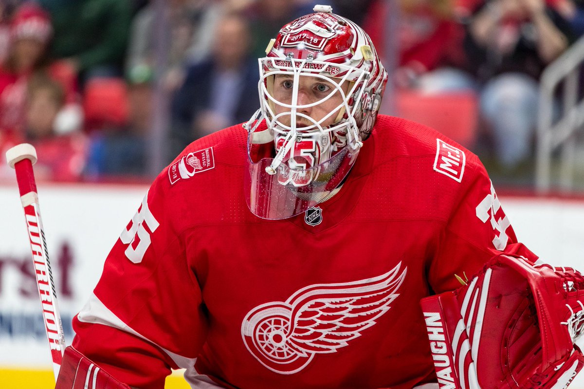 DetroitRedWings's tweet photo. Happy birthday Howie! 🎉🎂🎉 https://t.co/yiYc66K0hN
