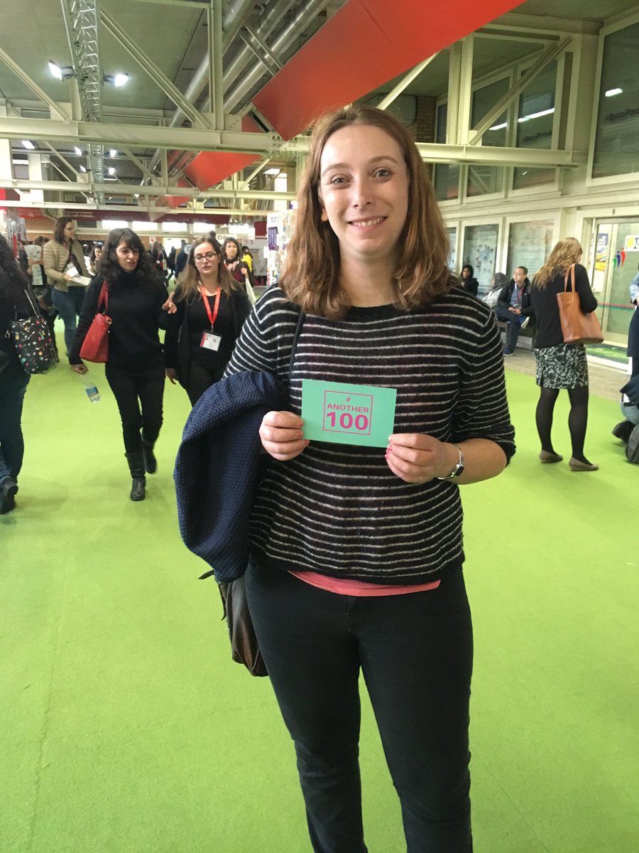 Another100Years's tweet image. We met with @sarahhorne9 who’d like to see the gap between rich and poor diminished in #Another100 years #closethegap #againstpoverty