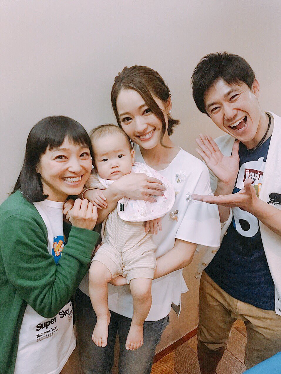 Twitter এ Chay 今夜2時からテレビ朝日 ギフトソング 金田朋子 さんから旦那さんの森渉さんに感謝の気持ちを伝えるべく お話を伺いながら2時間で作詞作曲しました シンガーソングライター冥利に尽きる素敵な番組 是非見てください お二人のお子様の 可愛い千笑