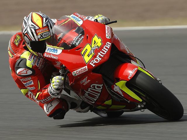 Happy 35th birthday to Toni Elias! 