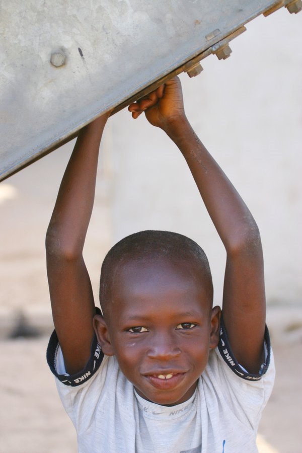 UNICEFGambia's tweet photo. A new day brings a new opportunity to reach out for our dreams and succeed. We wish you a great and successful week! https://t.co/hERynCEjMq