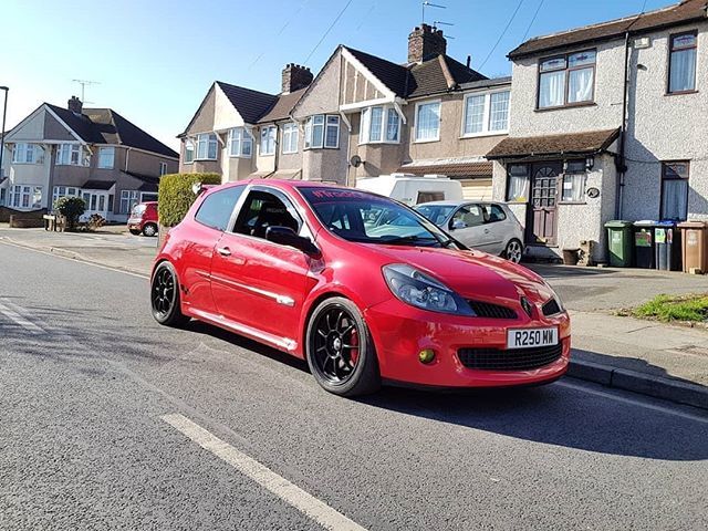 TurboRenault's tweet photo. @m77mww -  R250 MW!!!! #renault #renaultsport #renaultsportfr #northernrenault #turborenault #rscollectif #trackobsession #trackaddict #tracktool #ringtool #cliosportoc https://t.co/R2opm6IyW7 https://t.co/FnbKapYsHK
