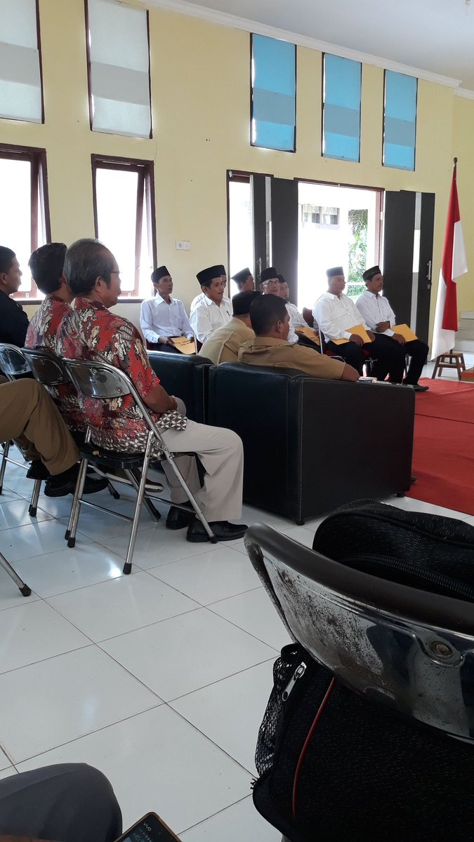 ViviNovianti87's tweet image. Membangun indonesia Padat karya tunai
#PadatKaryaTunai2018
#TPPIRiau
#TPPIIndragiriHulu
#TPPIRengatBarat
@jokowi 
@EkoSandjojo 
@anwsanusi 
@taufikmadjid71 
@fachrilabalado 
@maspurwaji 
@DodiShawana 
@IndraNoveri2 
@izbullah_ibul