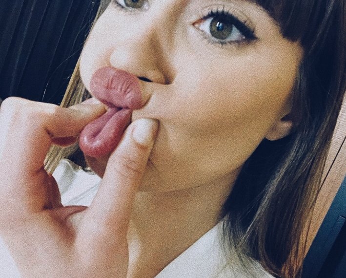 best of aitana 🌹 (@aitanaarchives) on Twitter photo 