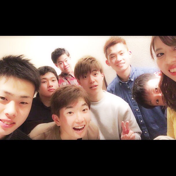 kawasak00502953's tweet photo. 出発〜‼︎
都商にいたことの誇りと、巡り会えた仲間に感謝して頑張ろうと思います！本当に全てに感謝しかないです！ありがとう！
またこれから新しい場所で頑張ります！行ってきます！ https://t.co/IM4rBqEwPR