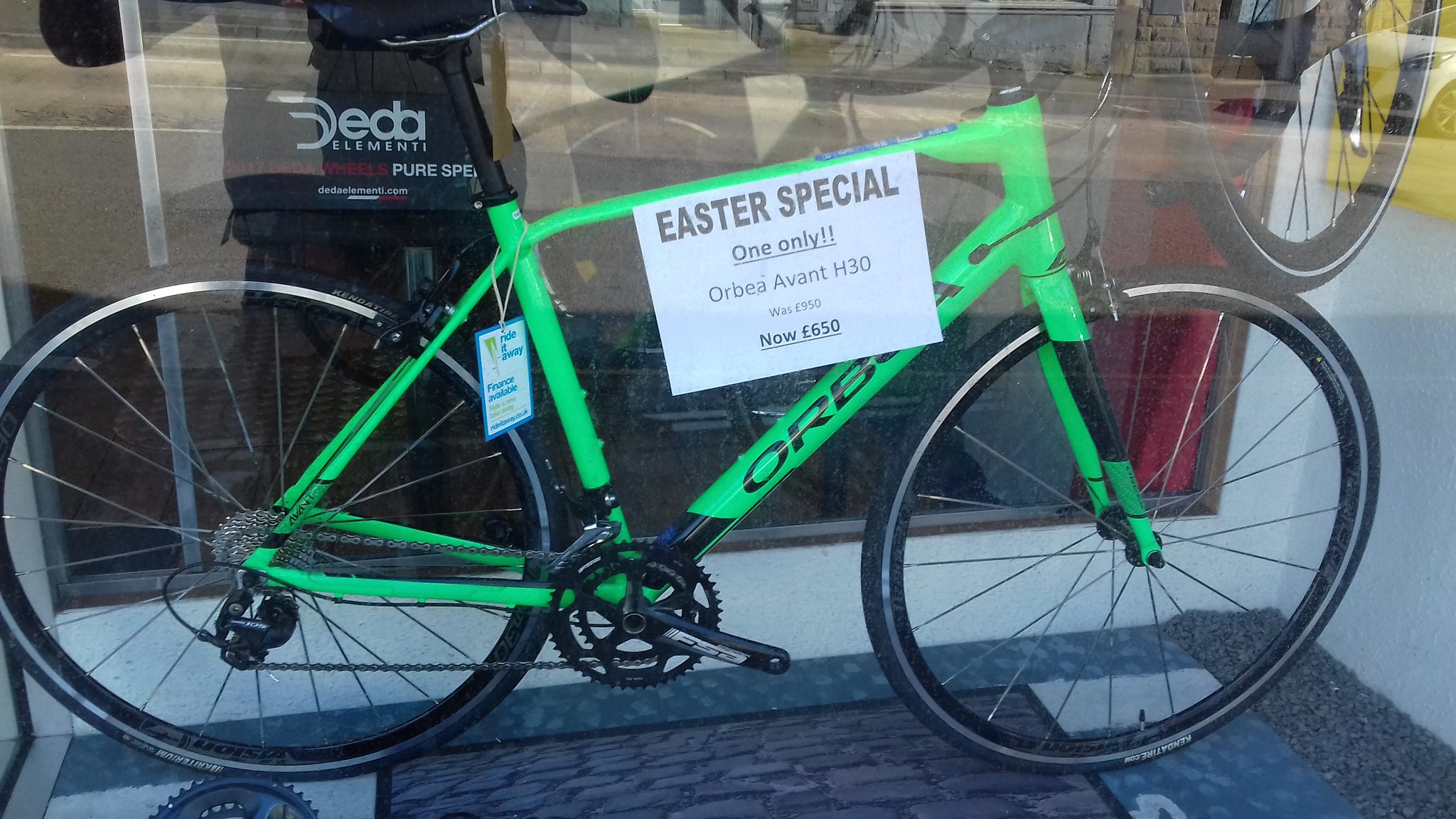 Sett Valley Cycles on X: "Special offer time again. Orbea Avant H30 55cm  with 11spd 105 & FSA/Vision components. Was £950 , now £650. #oneonly  #bargain #greenmachine #peakdistrict #roadcycling https://t.co/qcMstzPaX2"  / X