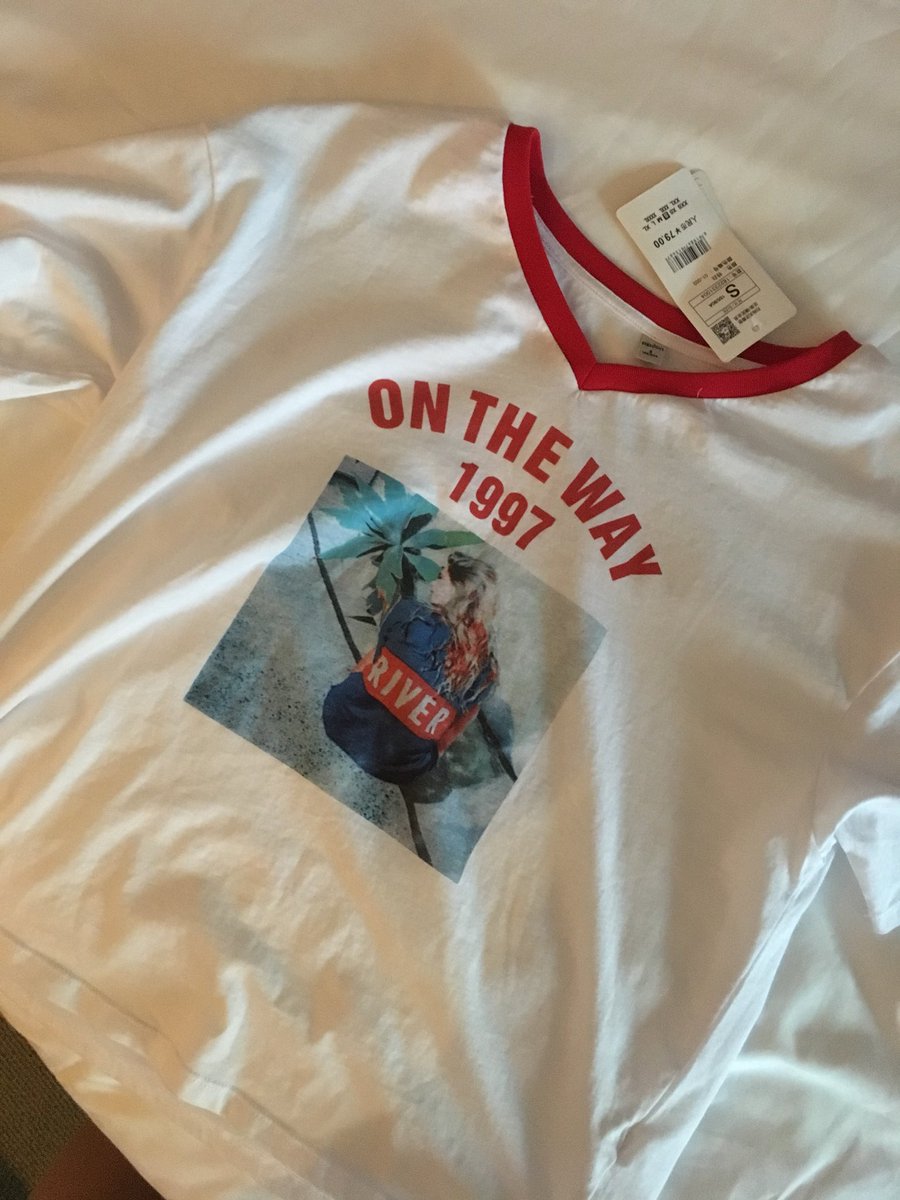 hausofemmaa's tweet photo. china has some cool hipster stuff https://t.co/VaXMTMMt6s