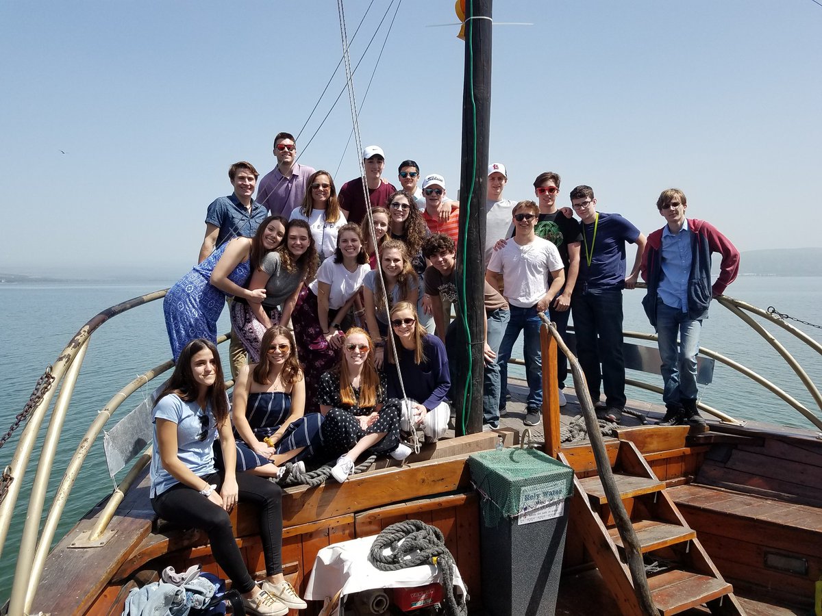 reichert_greg's tweet photo. @ECMountaineers Senior Pilgrimage 2018

Sea of Galilee

#MountofBeatitudes

#Tabgha Church of the Multiplication

#PrimacyofPeter 

#Capernaum

All Before Lunch!

#EverestMountaineerPride #ECSeniorTrip @everestmi https://t.co/VAa9Ls977S