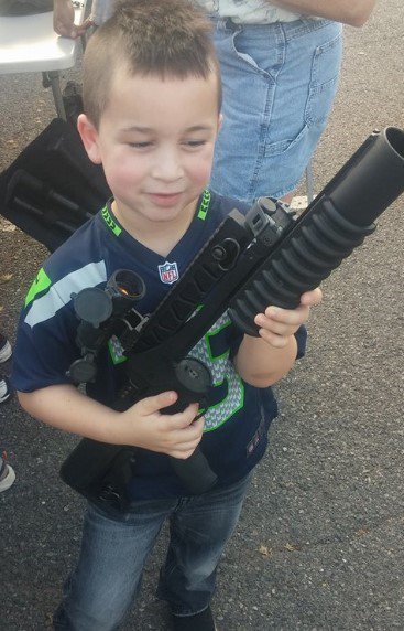 ContractTraderT's tweet image. Fine. You can have the AR. But we'll keep the M79 grenade launcher. #GunControlDoesntWork