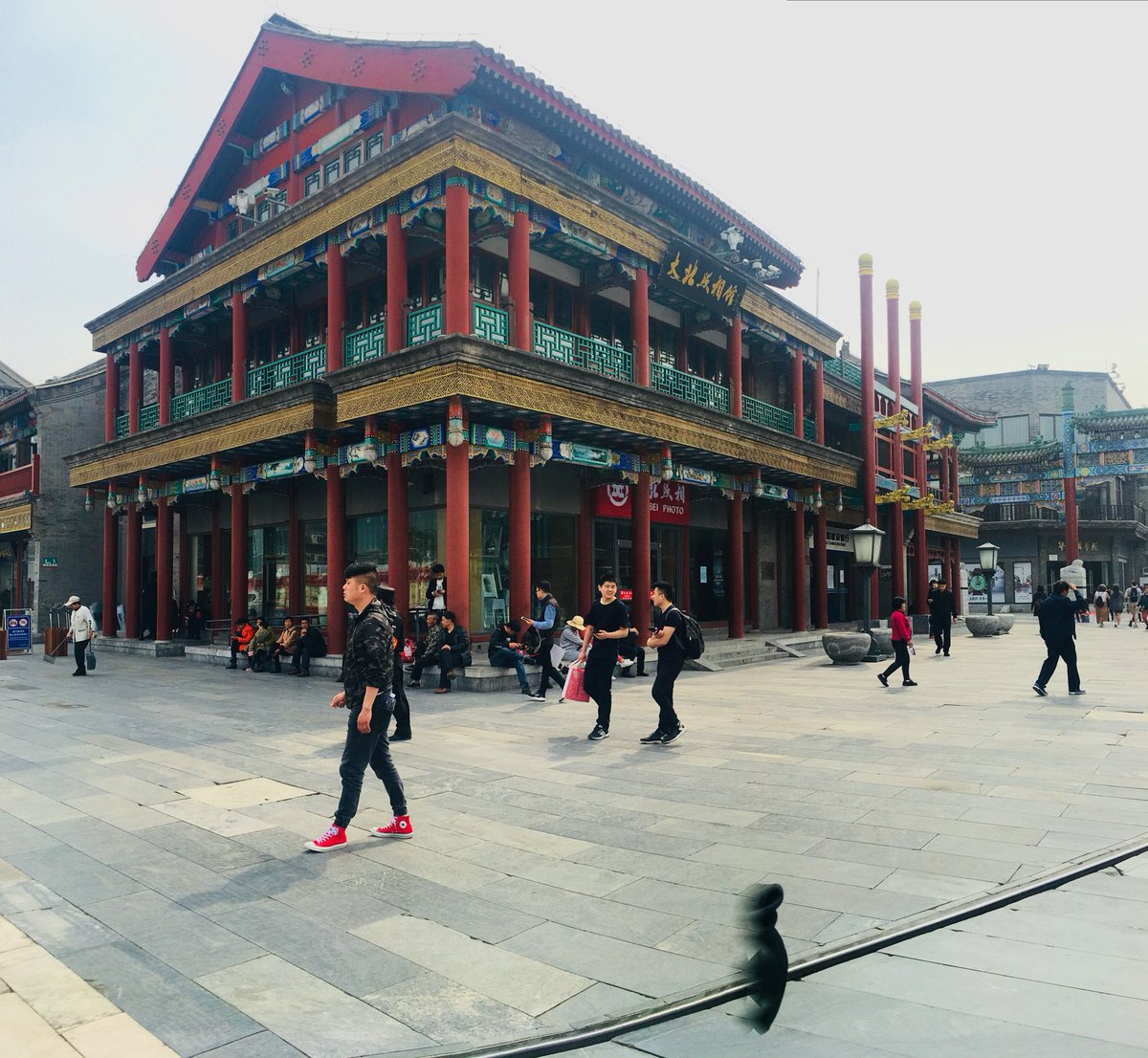 hausofemmaa's tweet photo. qianmen 🎏 https://t.co/xJtSruRh13
