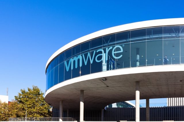 BTgunlugu's tweet image. VMware ilk dijital çalışma alanını tanıttı btgunlugu.com/vmware-ilk-dij… #DİJİTALÇALIŞMAALANI #VMWARE #WORKSPACEONE #WORKSPACEONEINTELLİGENCE