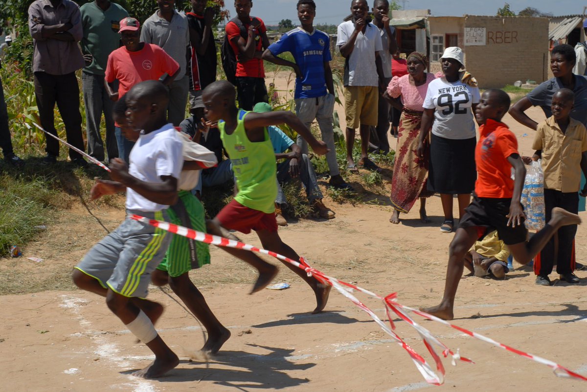zimwanaw's tweet photo. Thank u  @NMBBankZim  @naczim  @srcharar  @PachikoroZW  congratulations #Tichakunda college for winning the #ZiMwana Street Athletics https://t.co/3AW6JXbALP