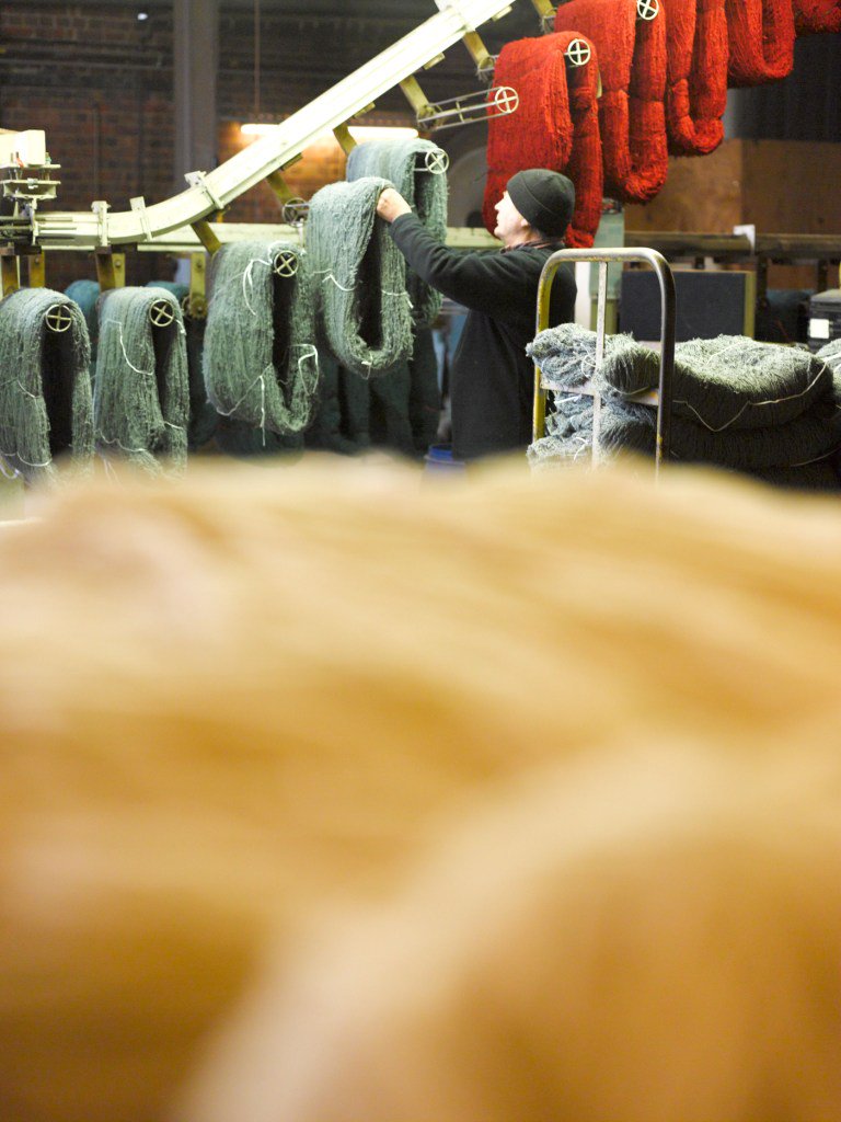 AdamCarpets's tweet photo. Want to know how we get our famous clarity and depth of colour? Using the finest raw materials and the whitest wools @BritishWool @BritishWoolFarm helps. #wool #carpets #MadeInBritian https://t.co/XkJ9RSzRWa