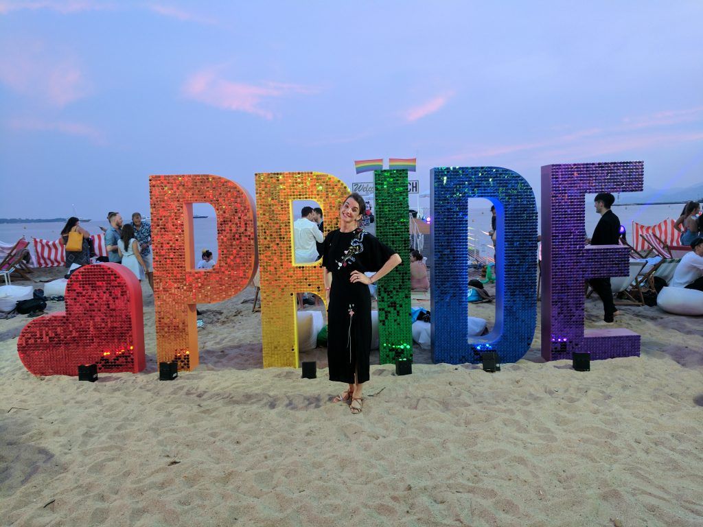 Simpleweb's tweet image. Explore the spaces between contemporary digital #technology and traditional forms of #creativity and culture in our interview with Tea Uglow, Creative Director of #GoogleCreativeLab goo.gl/1KmnXK