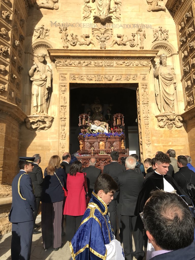 HdadQa's tweet photo. Felicitar a tod@s los Hermanos por la ejemplar estación de Penitencia. #YosoydelaQuintaAngustia https://t.co/vzWXkOkUBp