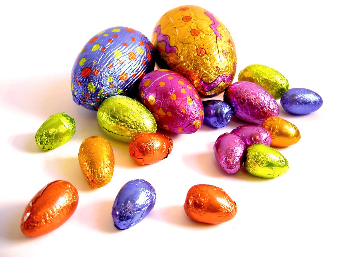 isaacHpowell's tweet photo. Which is the better Easter present? 
#THERECORD https://t.co/GnWlDVxcN5