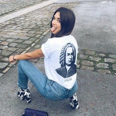 A usar as botas da pele das inimigas
 #NovaFotoDoPerfil