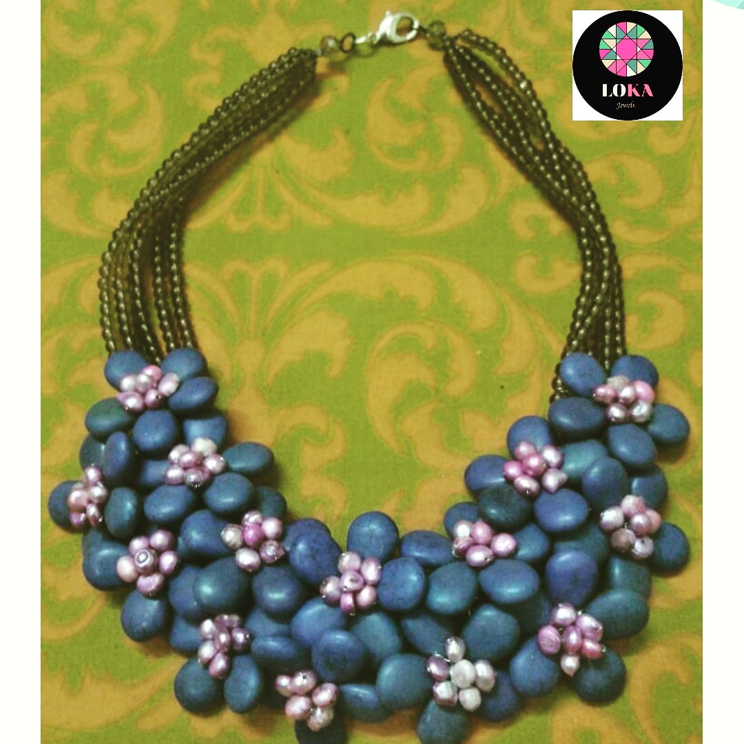 LokaJewels's tweet photo. ASH BLUE COLOUR POP😀
These ash blue colour beads uniformly come together in the form of a gorgeous statement neckpiece
Handmade and handcrafted exclusive SINGLE piece now available at
INR 1650/-
#jewelryoftheday #statementnecklace #statementneckpiece #jewerly #handmadejewelry https://t.co/FikJ3xxgAO